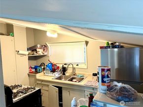 11040 11th Avenue SW, Seattle WA 98146