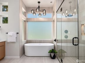 13321 108th Avenue NE A, Kirkland WA 98034