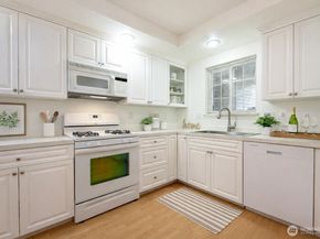 509 1st Street 104, Snohomish WA 98290