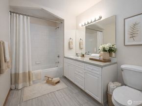 509 1st Street 104, Snohomish WA 98290