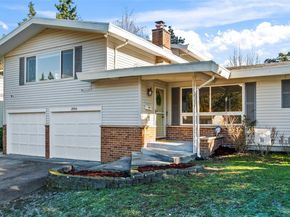 2904 McClain Avenue, Bremerton WA 98310