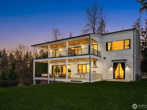 2436 134th Avenue NE, Bellevue WA 98005