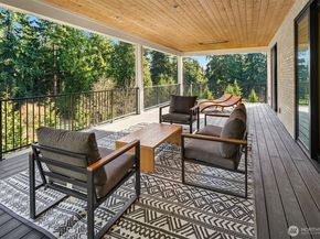 2436 134th Avenue NE, Bellevue WA 98005