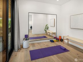 2436 134th Avenue NE, Bellevue WA 98005