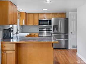 2120 Ginko Street SE, Auburn WA 98092