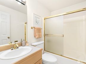 3113 W Harley Street 3115, Seattle WA 98199