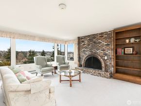 3113 W Harley Street 3115, Seattle WA 98199