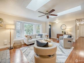 16928 17th Avenue SE, Bothell WA 98012