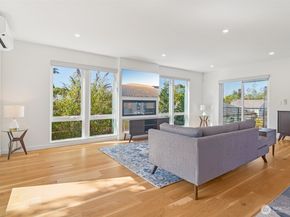 8020 17th Avenue NW, Seattle WA 98117