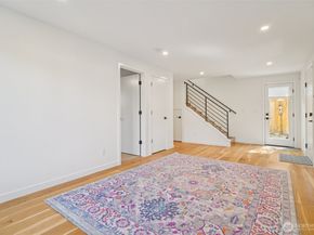 8020 17th Avenue NW, Seattle WA 98117