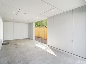 8020 17th Avenue NW, Seattle WA 98117