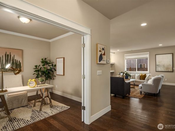 12204 Ashworth Avenue N, Seattle WA 98133