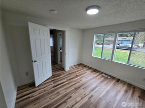 12209 12th Drive SE, Everett WA 98208