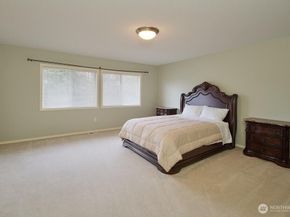 12612 SE 261 Street, Kent WA 98030