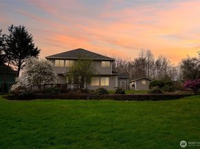 12612 SE 261st Street, Kent WA 98030