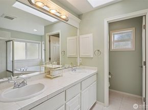 12612 SE 261st Street, Kent WA 98030