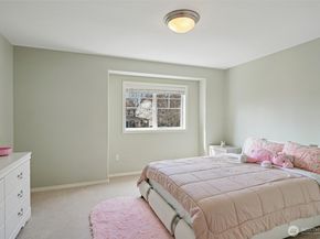 12612 SE 261st Street, Kent WA 98030