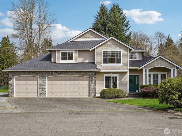 12612 SE 261st Street, Kent WA 98030