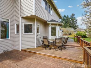 12612 SE 261st Street, Kent WA 98030