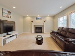 12612 SE 261 Street, Kent WA 98030