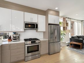 901 28th Avenue S H, Seattle WA 98144