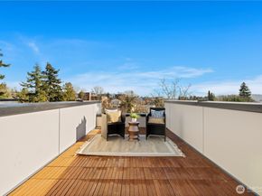 3817 D Fremont Avenue N, Seattle WA 98103