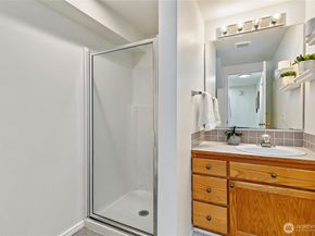 9038 Mary Avenue NW B, Seattle WA 98117