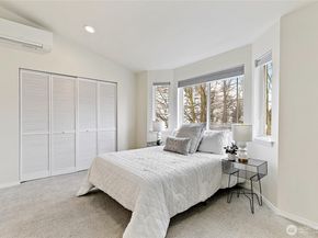 9038 Mary Avenue NW B, Seattle WA 98117