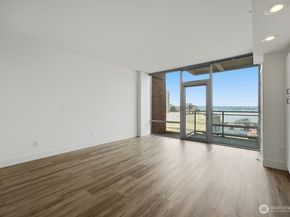 2911 2nd Avenue 709, Seattle WA 98121