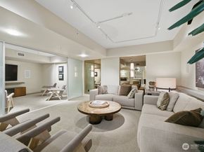 2911 2nd Avenue 709, Seattle WA 98121