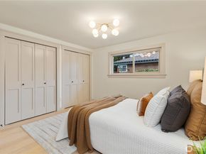 9506 18th Avenue NW, Seattle WA 98117