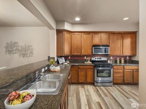 15 164th Street SW J2, Bothell WA 98012