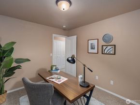 15 164th Street SW J2, Bothell WA 98012