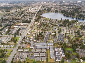 15 164th Street SW J2, Bothell WA 98012