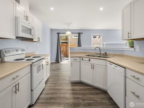 1430 W Casino Road 63, Everett WA 98204