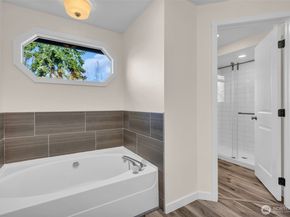 2411 240th Street SE, Bothell WA 98021