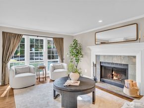 2411 240th Street SE, Bothell WA 98021