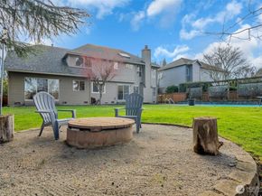 2411 240th Street SE, Bothell WA 98021