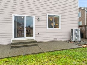 4462 Sand Dollar Street, Bremerton WA 98312