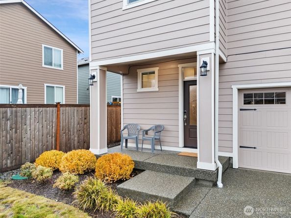 4462 Sand Dollar Street, Bremerton WA 98312