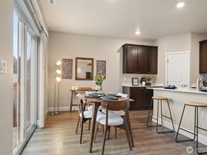 4462 Sand Dollar Street, Bremerton WA 98312