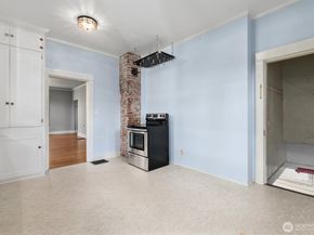 1721 3rd Avenue N, Seattle WA 98109