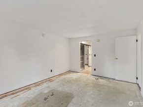 1414 154th Avenue NE 4406, Bellevue WA 98007