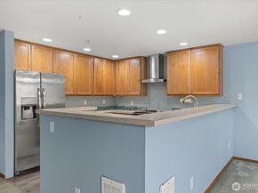 10829 19th Avenue SE 1D, Everett WA 98208