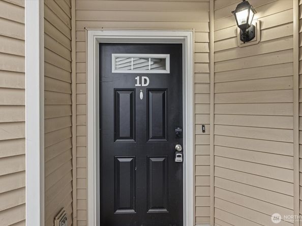 10829 19th Avenue SE 1D, Everett WA 98208