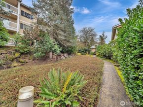12840 SE 40th Court E1, Bellevue WA 98006