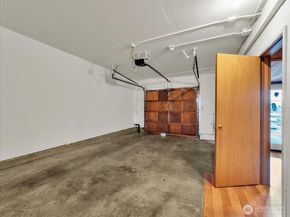 12840 SE 40th Court E1, Bellevue WA 98006