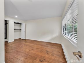 12840 SE 40th Court E1, Bellevue WA 98006