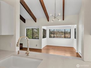 12840 SE 40th Court E1, Bellevue WA 98006