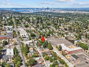 7713 34th Avenue SW, Seattle WA 98126